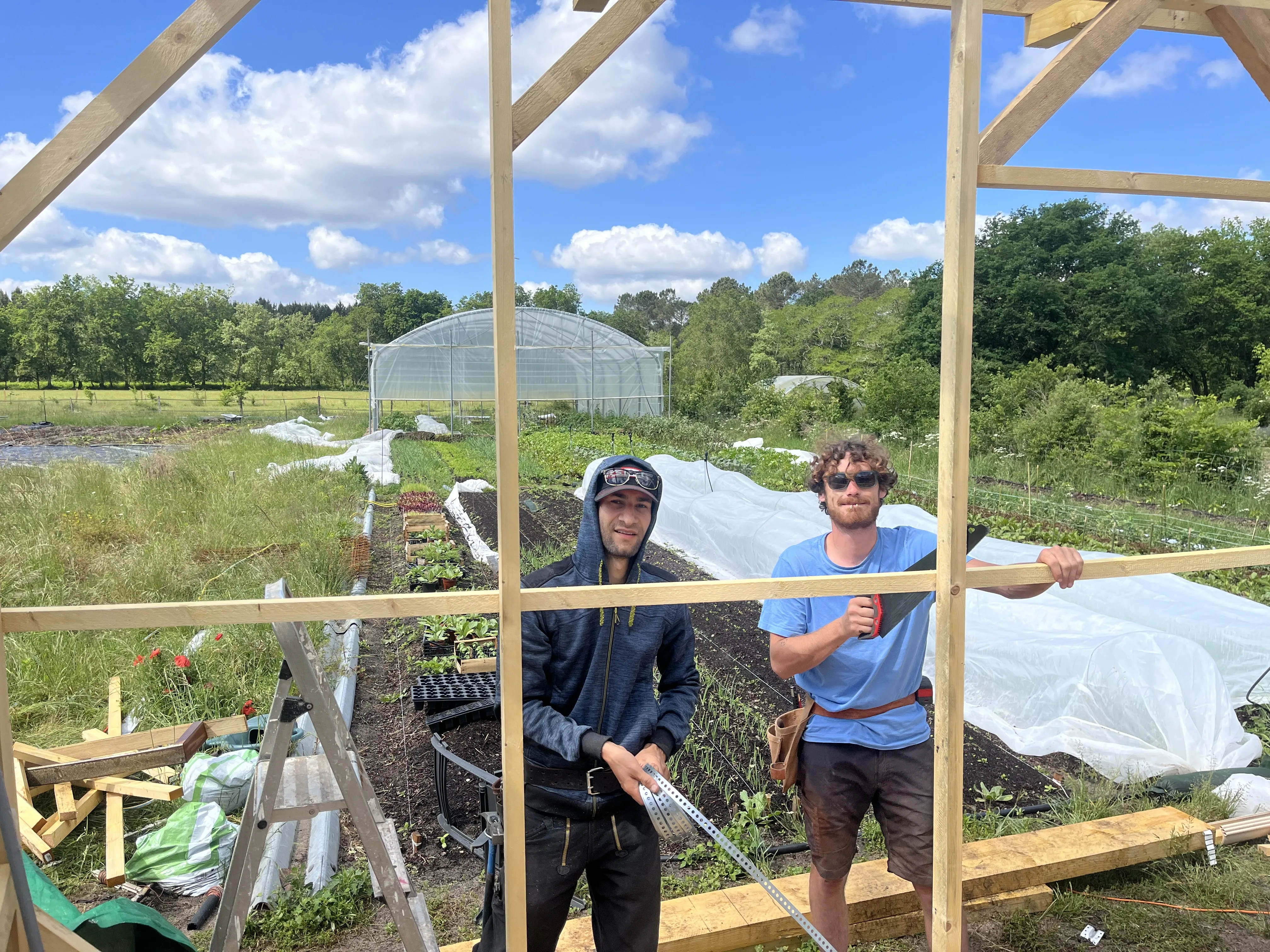Hangar bois agricole — chantier maraîcher